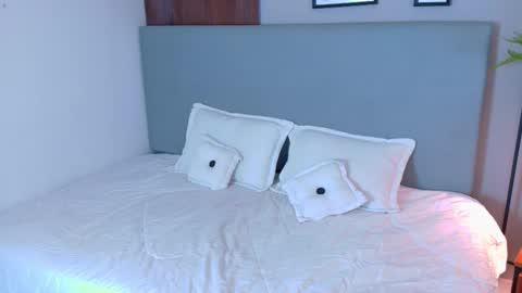 Zarah online show from February 14, 2026, 3:47 am