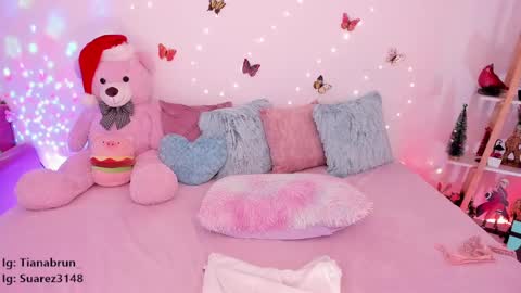 Zara online show from December 13, 2024, 1:33 pm