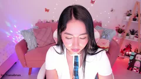 Zara online show from October 10, 2025, 10:47 am