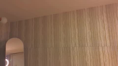 Isabella online show from February 15, 2026, 12:36 pm