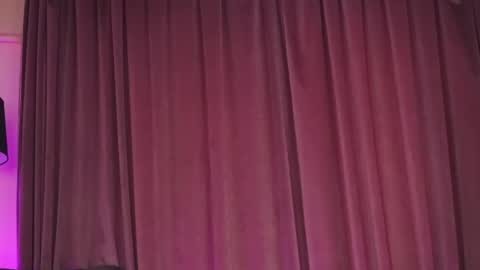 Snapshot of zariaavera chatting on May 12, 2026, 7:16 am zariaavera online show from May 12, 2026, 7:16 am