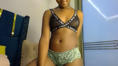 Snapshot of zariah011 chatting on April 13, 2026, 7:41 pm zariah online show from April 13, 2026, 7:41 pm