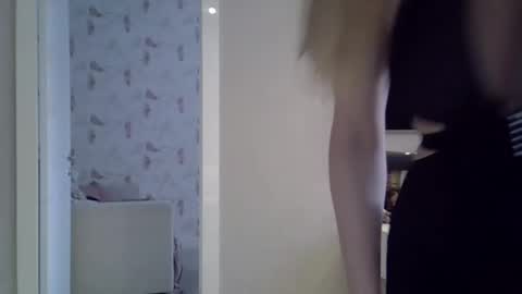 Zarina Swift online show from March 11, 2025, 12:06 pm