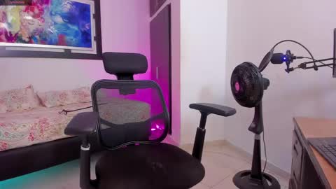 Zaya online show from December 3, 2024, 3:52 am