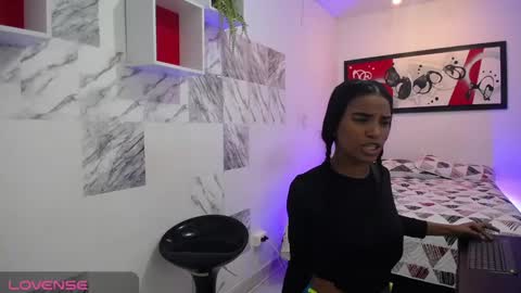 Zaya online show from February 5, 2025, 9:18 pm