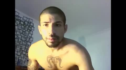 Snapshot of zayd3n69 chatting on November 5, 2025, 12:10 am zayden online show from November 5, 2025, 12:10 am