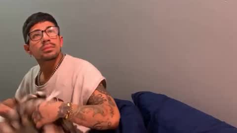 Snapshot of zayd3n69 chatting on January 14, 2026, 11:27 am zayden online show from January 14, 2026, 11:27 am