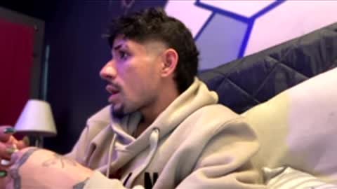 Snapshot of zayd3n69 chatting on February 24, 2026, 2:15 pm zayden online show from February 24, 2026, 2:15 pm