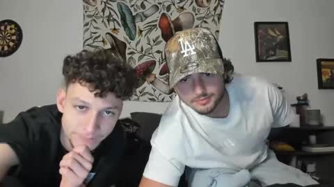 Snapshot of zaylanez chatting on February 21, 2025, 11:10 pm Zay lanez online show from February 21, 2025, 11:10 pm