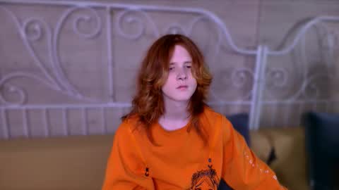 ZAYN online show from December 18, 2025, 10:54 am