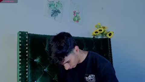 zaynmoretti online show from June 23, 2026, 7:56 pm