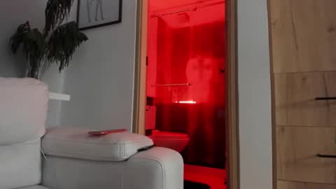 Snapshot of zaynshadow_ chatting on October 31, 2025, 3:40 am zaynshadow_ online show from October 31, 2025, 3:40 am