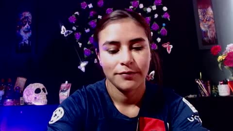 zaira velisse01 online show from October 6, 2025, 10:29 pm