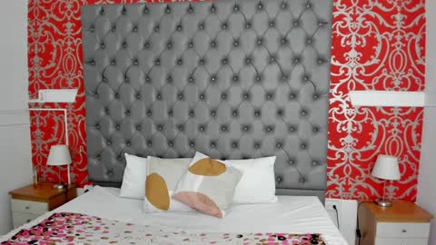 Snapshot of zean_lee chatting on February 1, 2025, 11:10 am Karolyne online show from February 1, 2025, 11:10 am