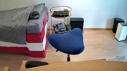 zebulon2023 online show from November 21, 2025, 11:31 am