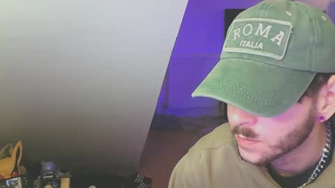 Snapshot of zedbooy chatting on December 30, 2024, 6:27 pm Zed online show from December 30, 2024, 6:27 pm