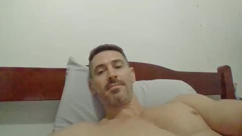Snapshot of zedobone chatting on May 13, 2026, 10:27 pm zedobone online show from May 13, 2026, 10:27 pm