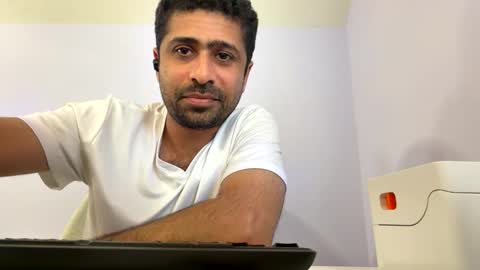 zee20241 online show from February 20, 2026, 7:36 pm