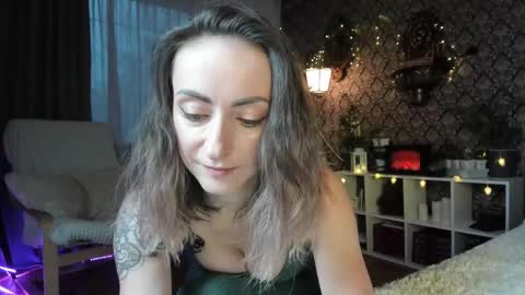 Zefir ka  online show from December 3, 2024, 12:27 pm