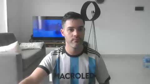 Zehfren online show from March 28, 2026, 5:12 pm