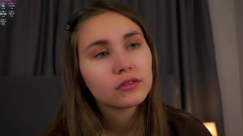 Emilia online show from January 14, 2026, 1:22 am