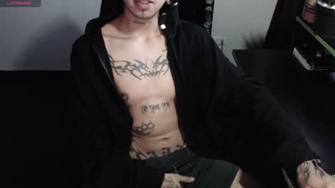 Zeldris online show from February 3, 2025, 3:17 pm