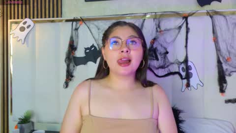 Zelene   online show from October 28, 2025, 11:47 am