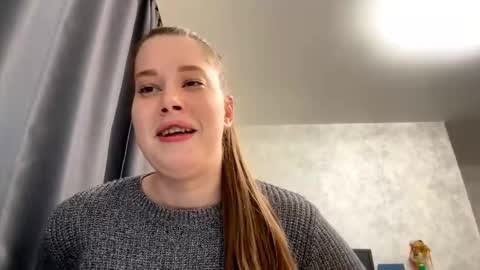 Snapshot of zenacusatis chatting on February 12, 2026, 3:18 pm Sindy online show from February 12, 2026, 3:18 pm