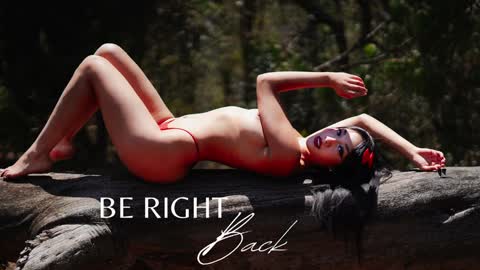 Zendaya online show from January 3, 2025, 2:10 am