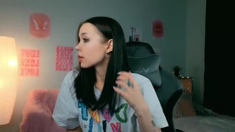 Lara online show from February 12, 2026, 7:20 pm