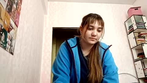 Snapshot of zeniabrossoit chatting on May 16, 2026, 8:33 am zeniabrossoit online show from May 16, 2026, 8:33 am