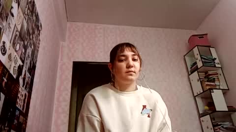 Snapshot of zeniabrossoit chatting on May 26, 2026, 12:01 pm zeniabrossoit online show from May 26, 2026, 12:01 pm