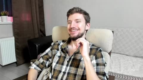 Andrew online show from December 6, 2024, 7:43 am