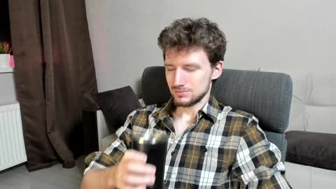 Andrew online show from January 21, 2025, 5:05 am