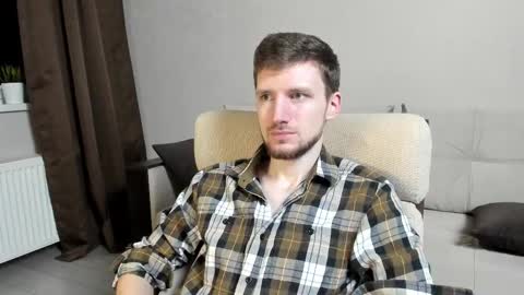 Andrew online show from October 16, 2025, 10:33 pm