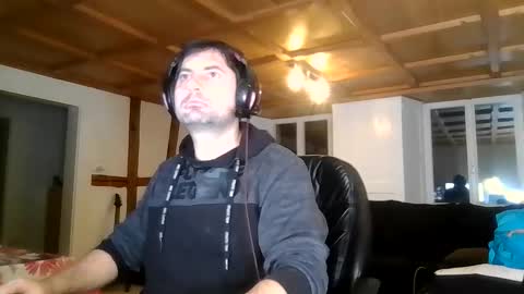 zerschmilfix online show from February 16, 2025, 6:21 pm