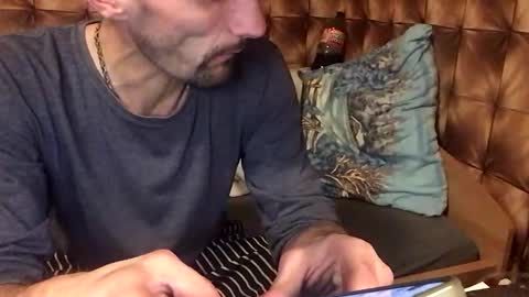 zervale online show from December 5, 2024, 9:39 pm