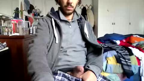 zeta214 online show from December 3, 2025, 10:46 am