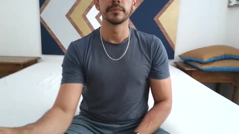 Zether online show from September 9, 2025, 4:06 pm