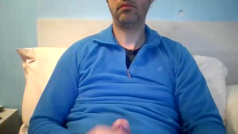 Snapshot of zeus00811 chatting on March 21, 2026, 6:18 am zeus online show from March 21, 2026, 6:18 am