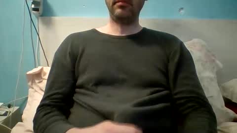 Snapshot of zeus00811 chatting on April 4, 2026, 4:55 am zeus online show from April 4, 2026, 4:55 am