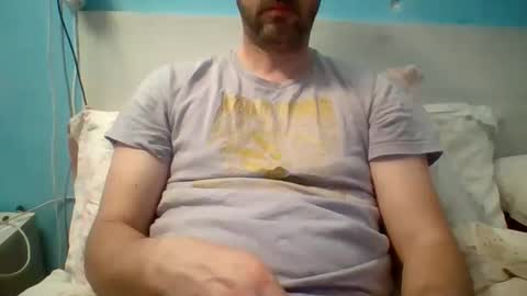 Snapshot of zeus00811 chatting on April 9, 2026, 4:45 am zeus online show from April 9, 2026, 4:45 am