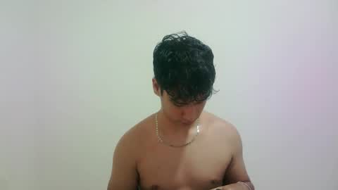 Snapshot of zeus_183 chatting on November 1, 2025, 11:29 pm zeus_183 online show from November 1, 2025, 11:29 pm