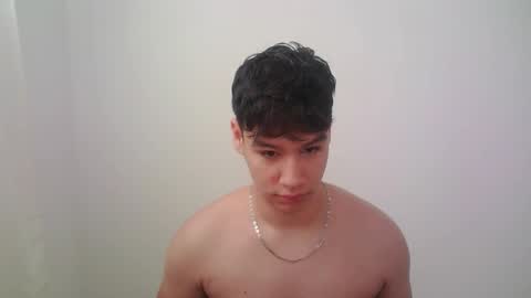 zeus_183 online show from February 5, 2026, 1:49 pm