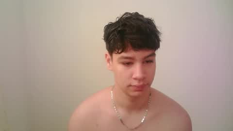 zeus_183 online show from April 16, 2026, 4:19 pm