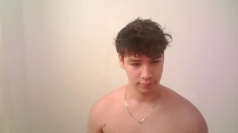 Snapshot of zeus_183 chatting on June 26, 2026, 8:46 pm zeus_183 online show from June 26, 2026, 8:46 pm