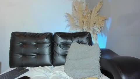 Zeus Brant online show from April 13, 2026, 1:05 pm