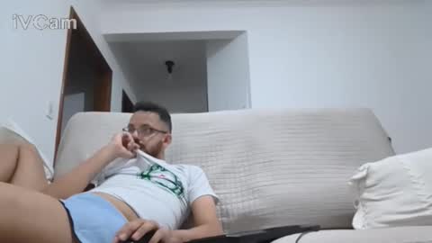 Snapshot of zezuinho chatting on March 4, 2026, 12:49 am zezuinho online show from March 4, 2026, 12:49 am