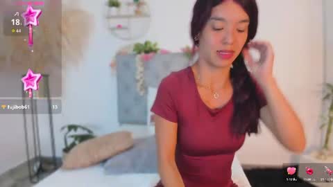Snapshot of zhafiro_ chatting on June 18, 2026, 3:16 pm Zhafi online show from June 18, 2026, 3:16 pm