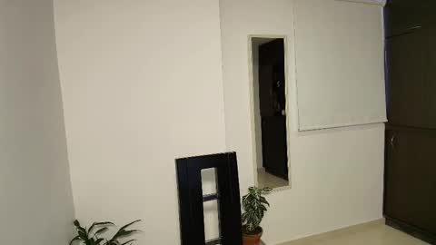 Zhara online show from November 20, 2025, 10:59 am